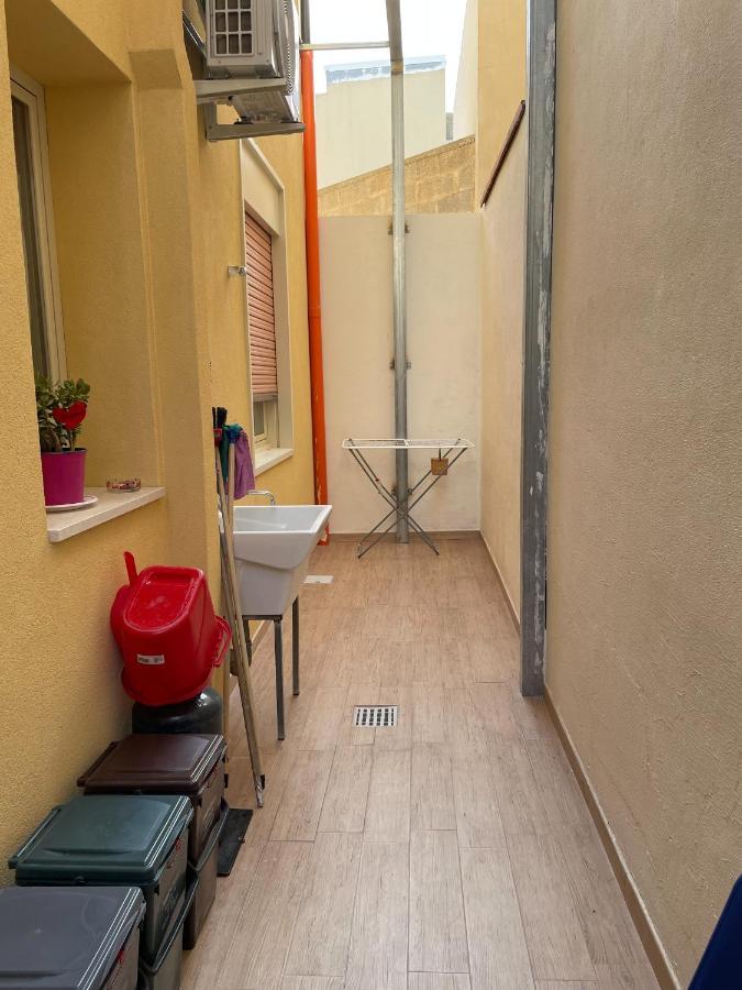Casa Vacanze Sicily Home 阿沃拉 外观 照片
